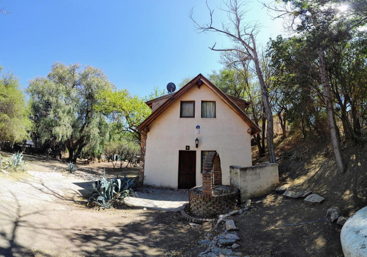 Cabanas Budapest Capilla del Monte Εξωτερικό φωτογραφία